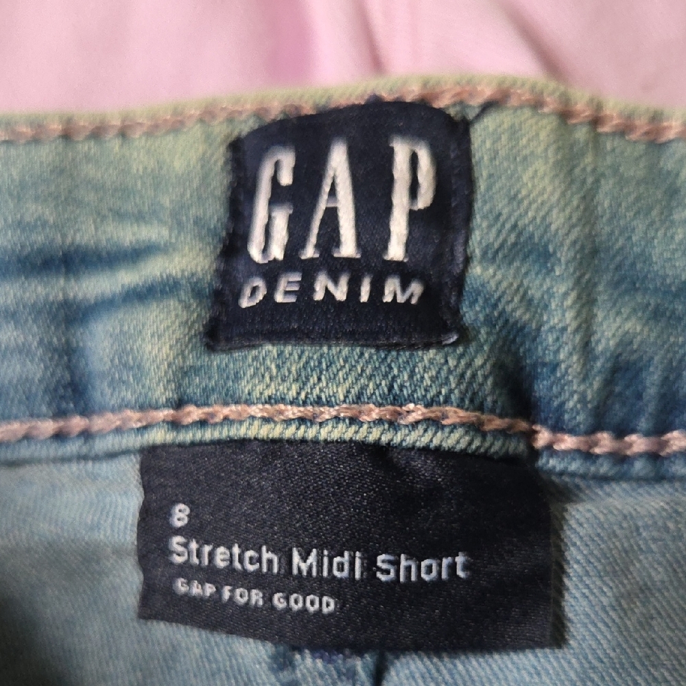 You Get 2 GAP Denim Stretch Midi Shorts - Blue/Pink